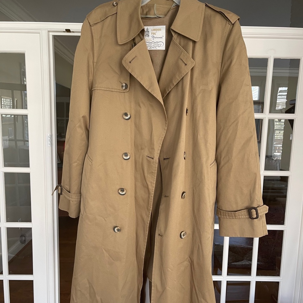 London Fog Trench Coat with Liner- like new!